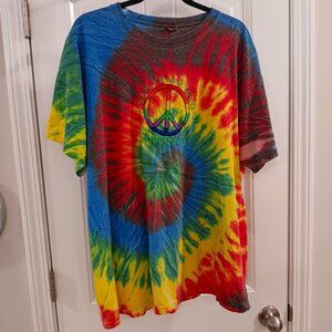 **NEVER WORN TYE-DYE SAN FRANSISCO T-SHIRT**